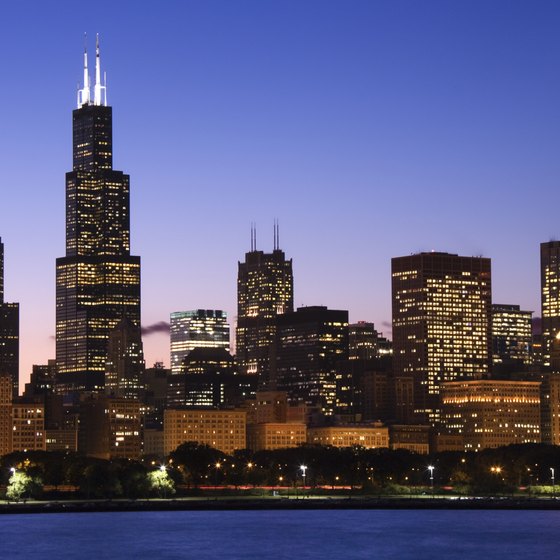 Chicago is the largest city on Lake Michigan.