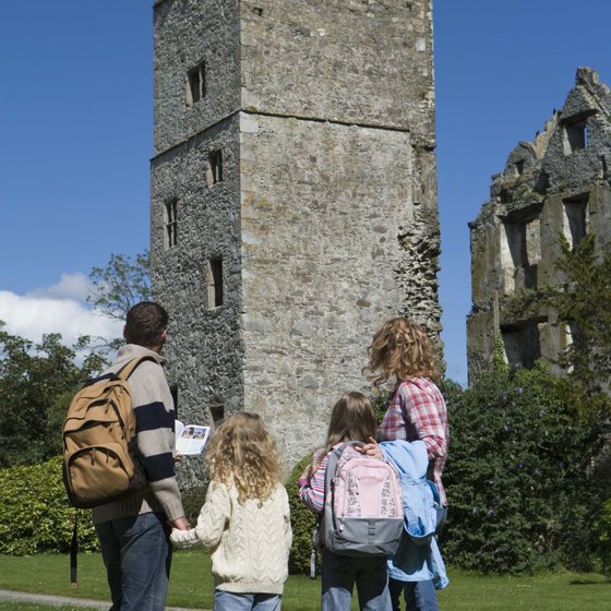 Visit castles and fortresses as you travel by bus in Ireland.