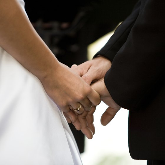 Many couples decide to get married in Gatlinburg, Tenn.