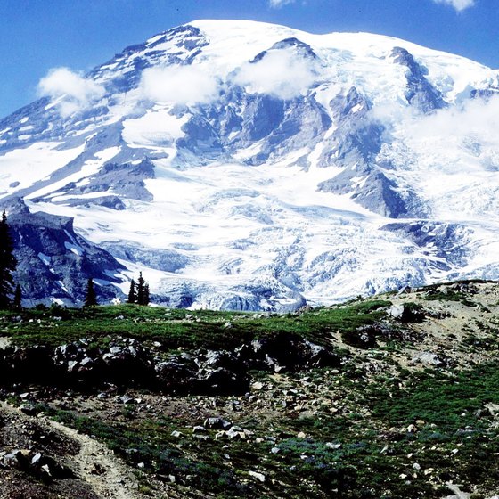 Mount Rainier is one of several active volcanoes in the Pacific Northwest.