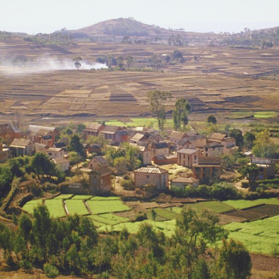 physical-geographic-features-landforms-of-madagascar-usa-today