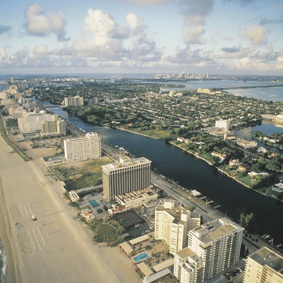 As a hub of rail, road, air and ocean travel, Miami is well provided with accommodations.