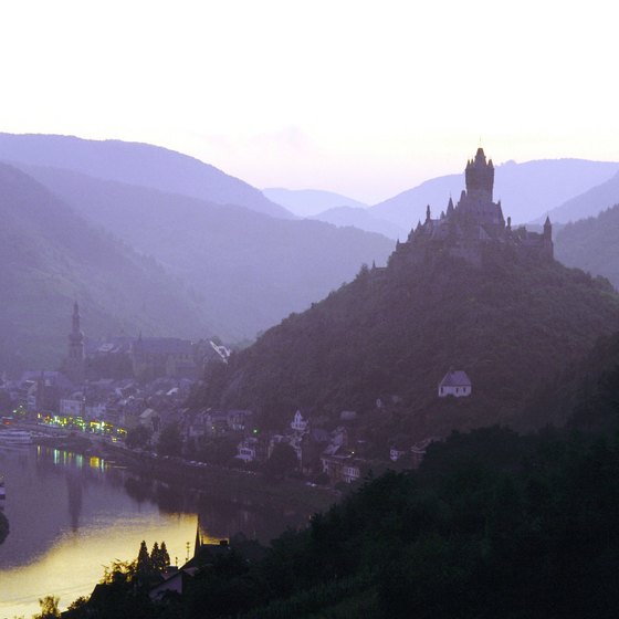 Steep hills surround the Rhine River Valley.