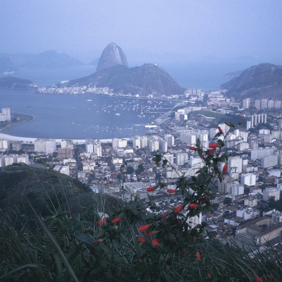 Many bus tours depart from Rio de Janeiro.