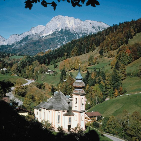 Berchtesgaden's mountain landscape is a delgiht for hiking.
