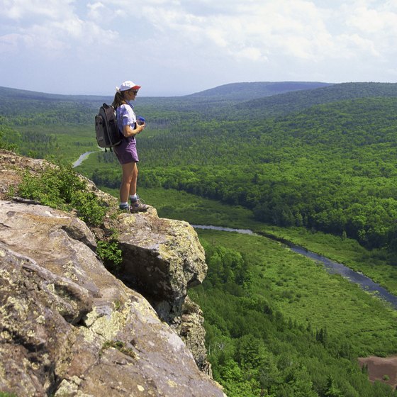 River bluffs create many climbing opportunities in Minnesota and Wisconsin.