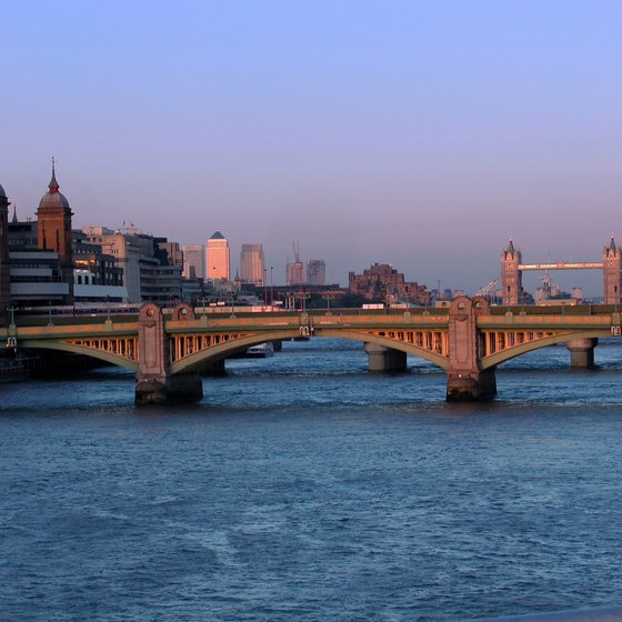 London Bridge Sightseeing | USA Today