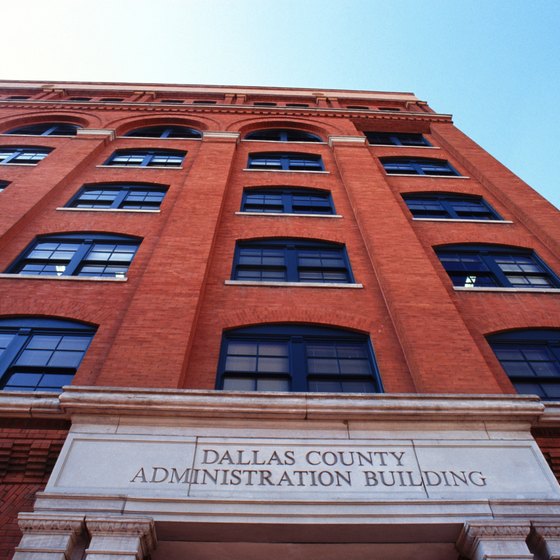 Beckley Avenue runs along the western edge of downtown Dallas.