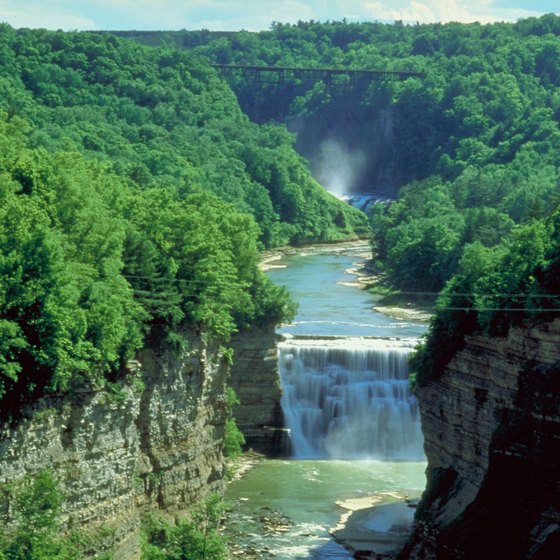 The Middle Falls on the Genesee River is near several lodging options at Letchworth State Park.