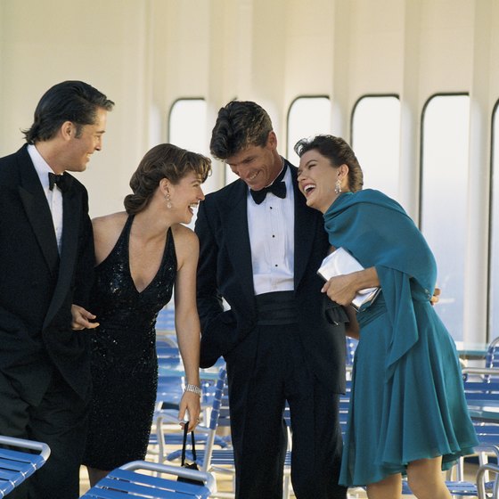 Non-sailing guests are welcome on board your Norwegian cruise for embarkation day weddings.