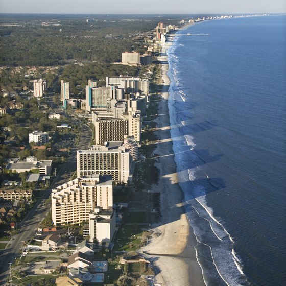 Myrtle Beach's Sandy Beach Resort is close to a variety of restaurants