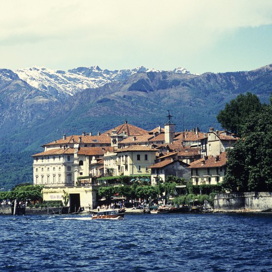 The Borromeo Islands are among Lake Maggiore's major attractions.
