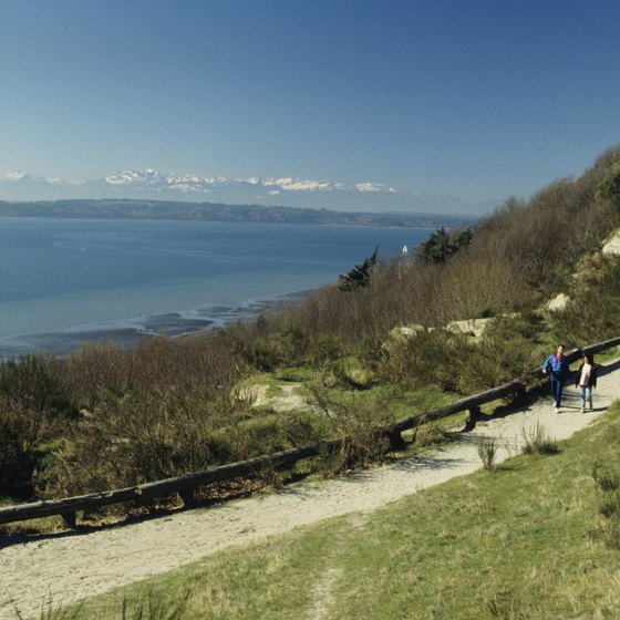 Seattle's Discovery Park offers views of the nearby mountain ranges.
