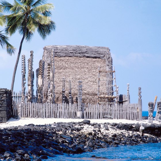 Recreated temple and rocky beach at Pu Uhonua O Honaunau National Historic Park.