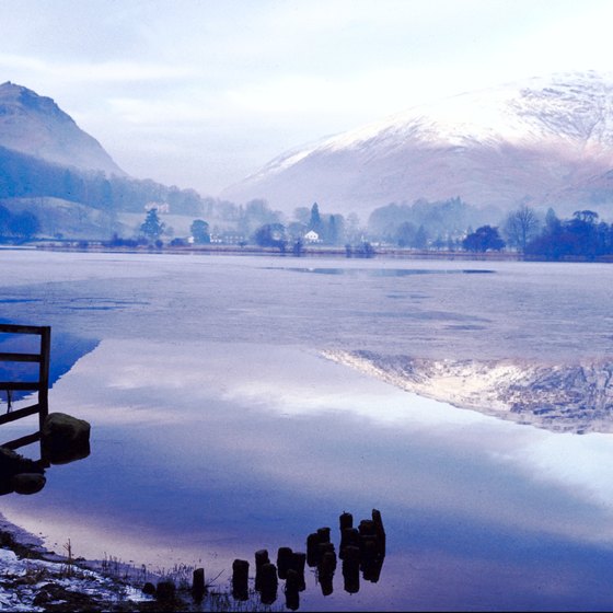 The Lake District of northwestern England lies within the Cumbrian Mountains.