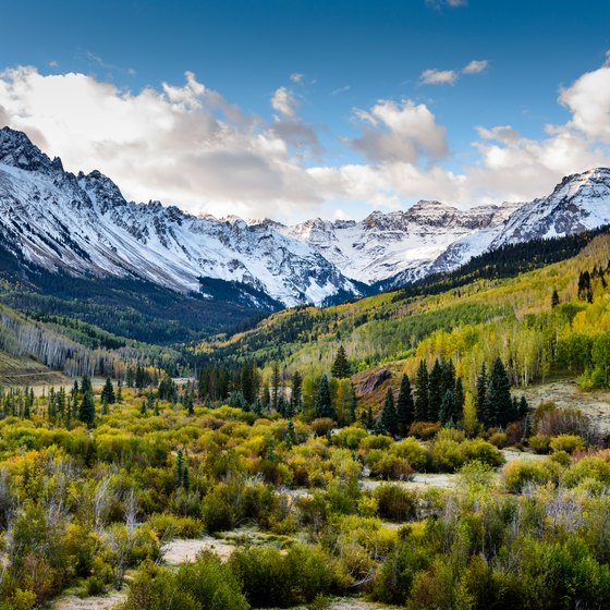 How to Honeymoon in the Colorado Mountains