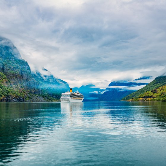 How Do I Pack for a Cruise to Norway
