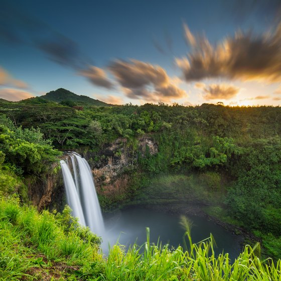 The Best Waterfalls to Get Married By
