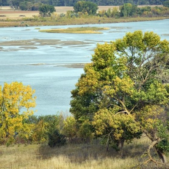 A Missouri River meander separated to create the state's largest oxbow, Big Lake.