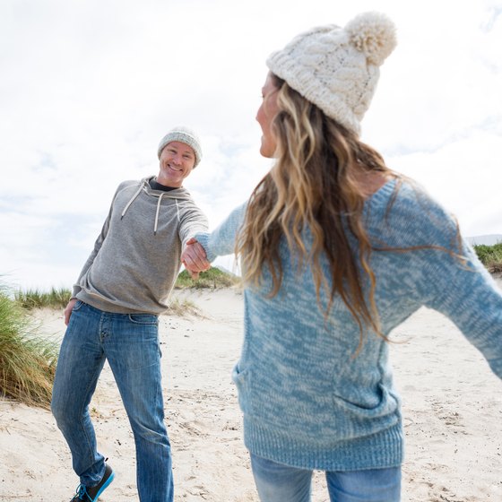 What to Wear to the Beach in Winter