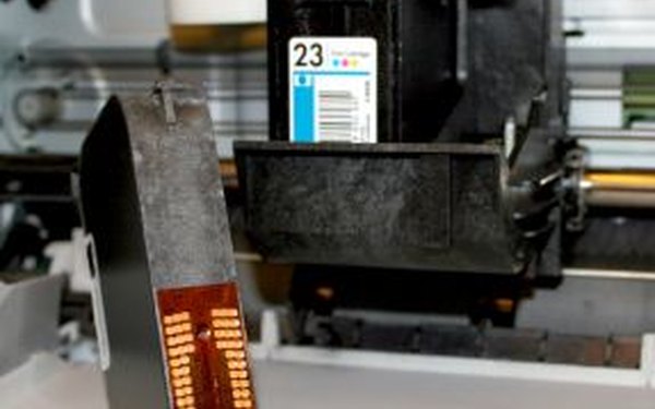 Cómo solucionar un error de verificación de cartucho en una impresora HP (En 16 Pasos)