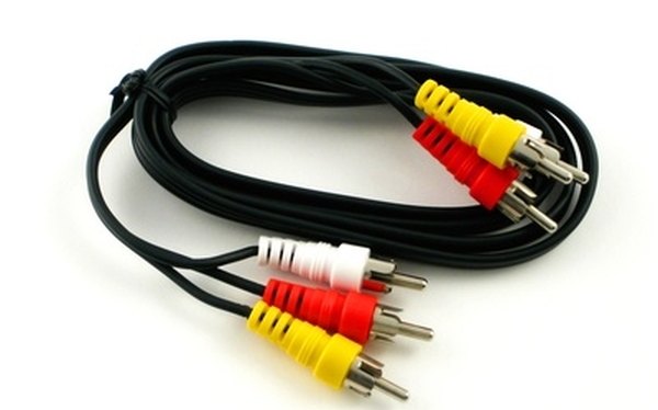 Cómo instalar cables ópticos de audio
