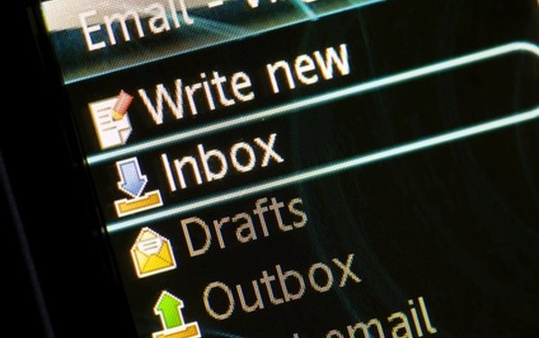 Cómo restaurar los correos electónicos archivados