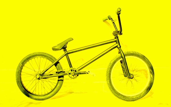 Cómo diseñar una bicicleta BMX en línea