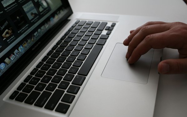 La MacBook Pro se apaga inseperadamente (En 4 Pasos)