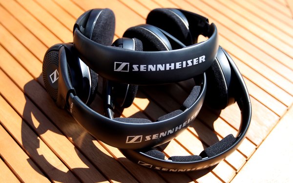 Instalación de auriculares inalámbricos Sennheiser (En 6 Pasos)