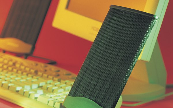¿Cómo re-habilitar los parlantes de una computadora con Windows Vista? (En 4 Pasos)