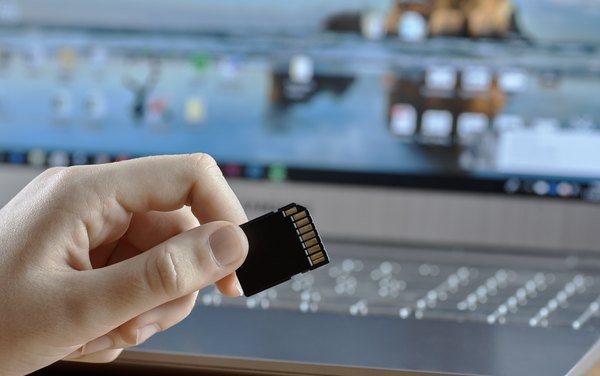 Cómo revisar si mi PC tiene una ranura SD