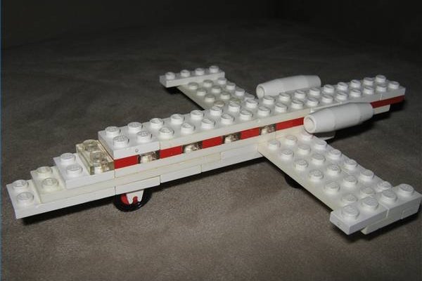 Top the Lego Airplane