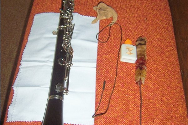Conoce cómo limpiar tu clarinete de madera.