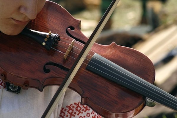 Violin can be either a melody or an accompaniment instrument