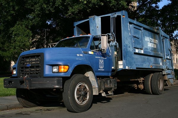 Parts of a Garbage Truck | It Still Runs