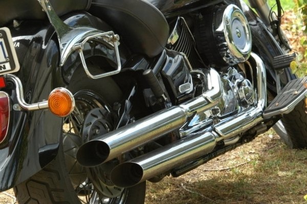 How to Minimize the Exhaust Popping on a Harley | It Still Runs | Your