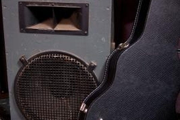 Can You Hook Up Tweeters To The Same Amp As A Subwoofer?