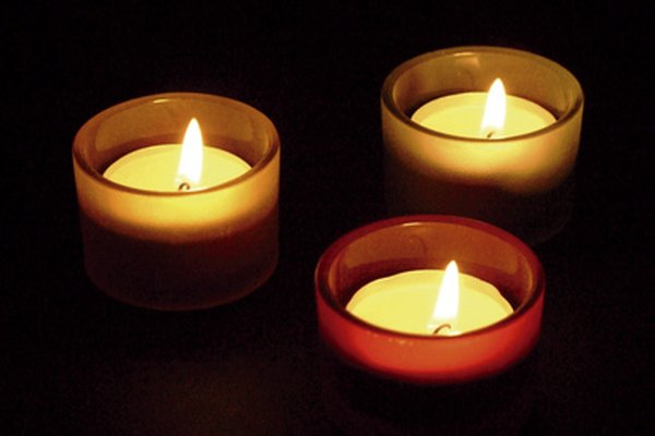 Usa velitas de té a pilas para reducir los riesgos de incendio.