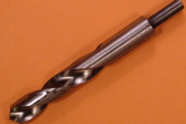 El tungsteno mejora el acero utilizado para las brocas.
