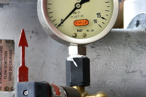 Un manómetro diferencial es un dispositivo que mide la diferencia de presión entre dos lugares.