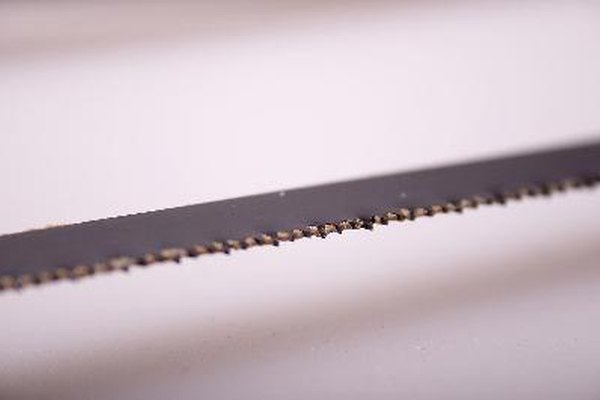 Herramientas para cortar metal.