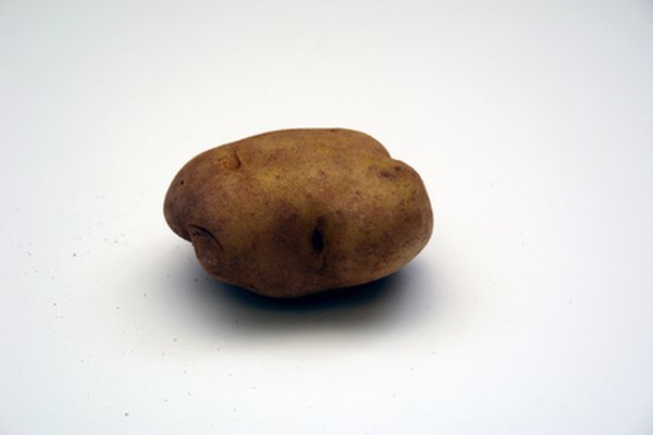 Este proyecto basado en la física prueba la hipótesis de que una patata tiene la carga eléctrica más fuerte que cualquier otra fruta o vegetal.