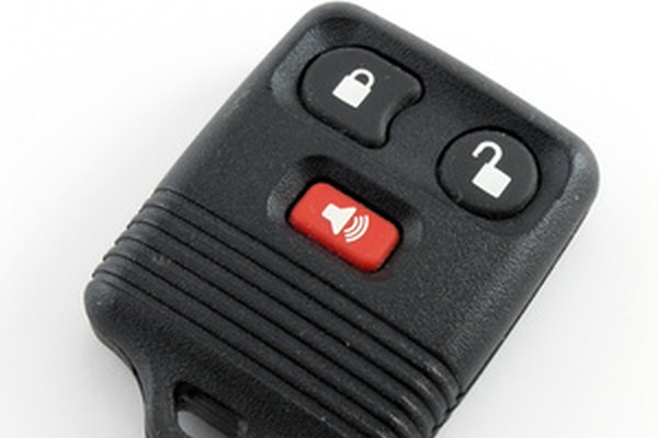 Los controles remotos de ingreso sin llave se pueden sincronizar desde el asiento del conductor.