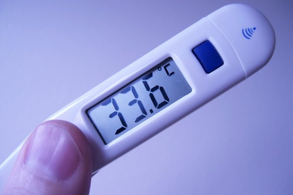 Calibra tu termómetro digital usando agua caliente o helada.