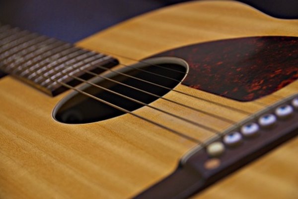 Comparación de cuerdas de guitarras acústicas.