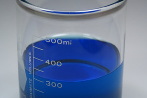 Un vaso de precipitados o frasco de vidrio se puede usar para contener la solución de ácido.