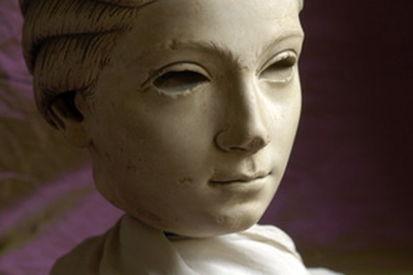 La escultura es una disciplina ofrecida en las escuelas de arte mejor clasificadas.