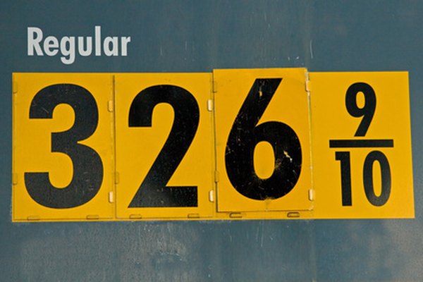 high price of gasoline image by Chad McDermott from Fotolia.com Algunas empresas utilizan los precios que rozan la cifra entera como estrategia de precios para sus nuevos productos.