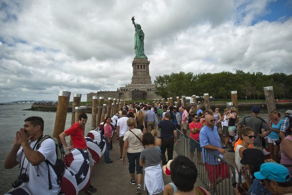 statue of liberty cost to visit